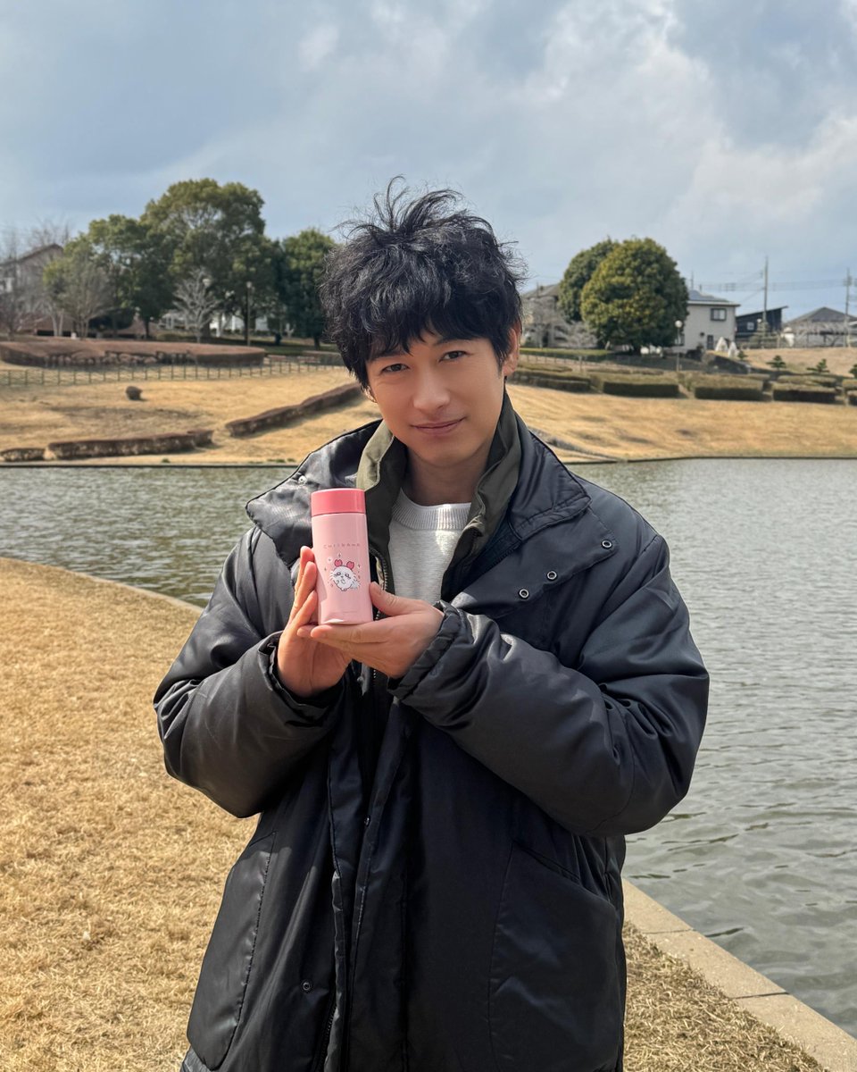 lovedone_fuji's tweet photo. ｜𝘉𝘦𝘩𝘪𝘯𝘥 𝘛𝘩𝘦 𝘚𝘤𝘦𝘯𝘦𝘴｜

SNSカメラに笑顔を見せてくれる真澄先生を集めました📷
”あの”お気に入りの水筒も…🫶

水曜よる10時放送˖ ࣪⊹
#ラブドワン ❤️‍🩹
＼第1話TVer見逃し配信中／
https://t.co/TgiUQ8gAvO

#ディーンフジオカ https://t.co/OmCvQfiTnI