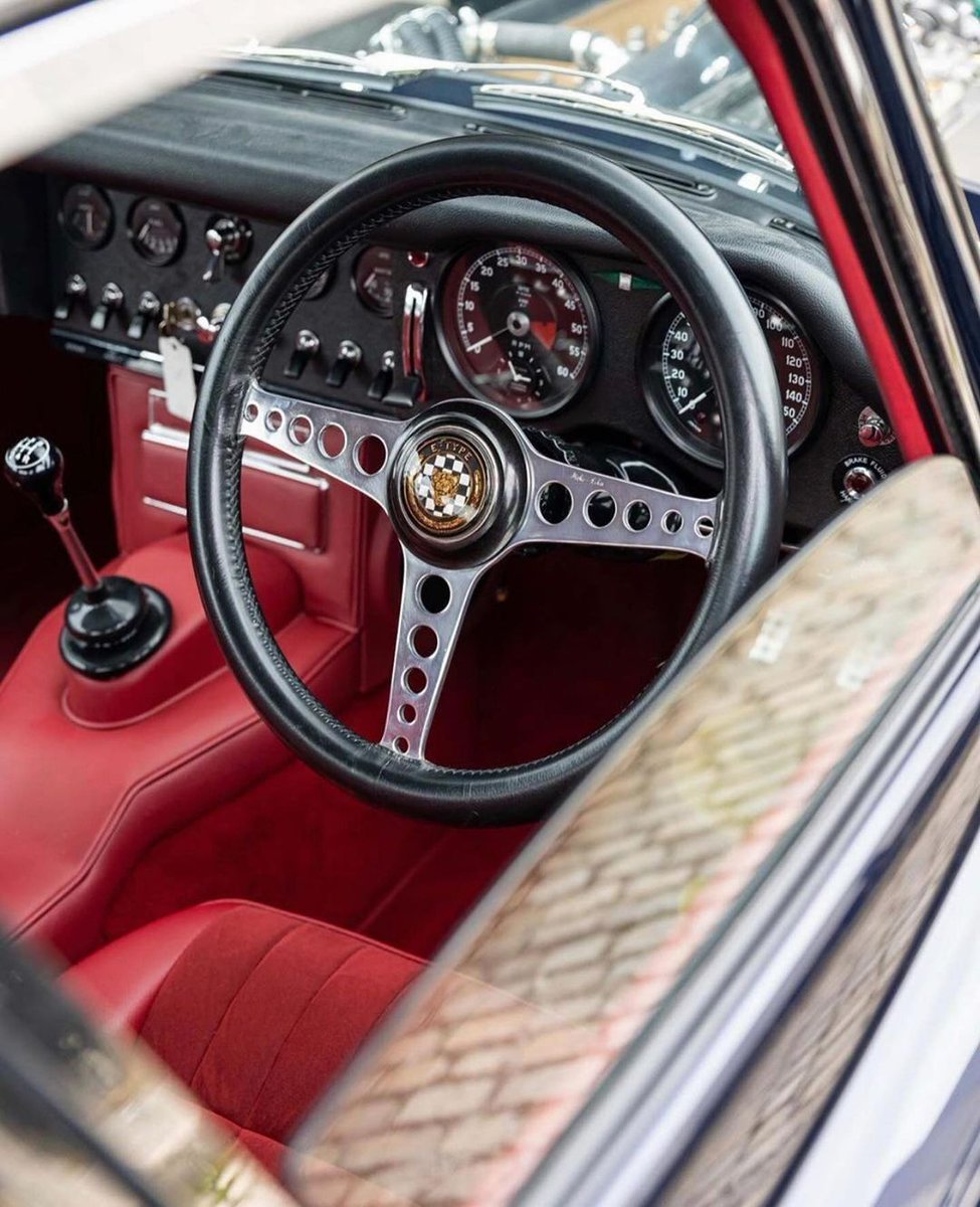 Retromania4ever's tweet image. 🇬🇧 #Jaguar E-Type Sport GT widebody 4.7