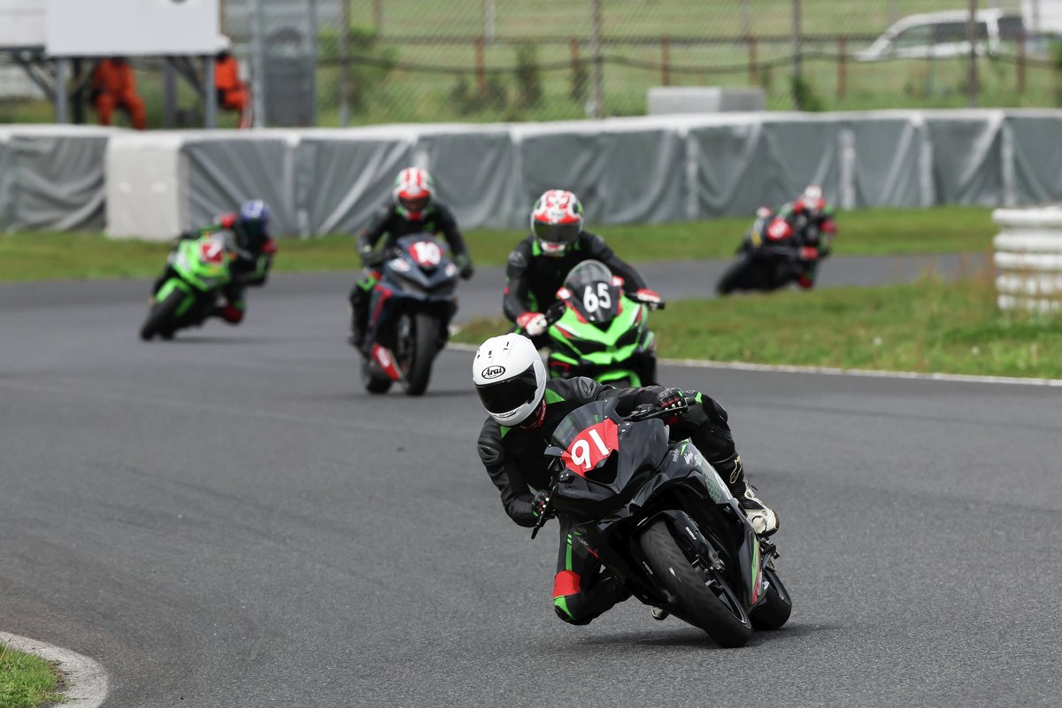 Kawasaki_JPN's tweet image. Ninja Team Green Cupオートポリス
エントリー受付中！

レース初心者・未経験者向けの
Ninja ZX-25Rワンメイクレースです。

締切は4/19（日）まで
あなたの挑戦をお待ちしています！

#カワサキ #ZX25R