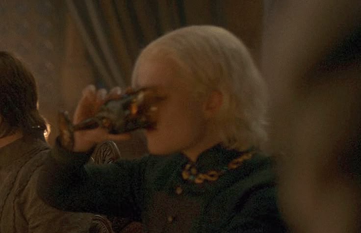 vênus 💭 tweet media