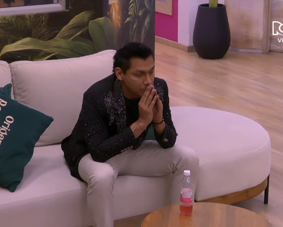 Tanga todos los domingos jjajajjajjjajaj 
 #lacasadelosfamososcol3