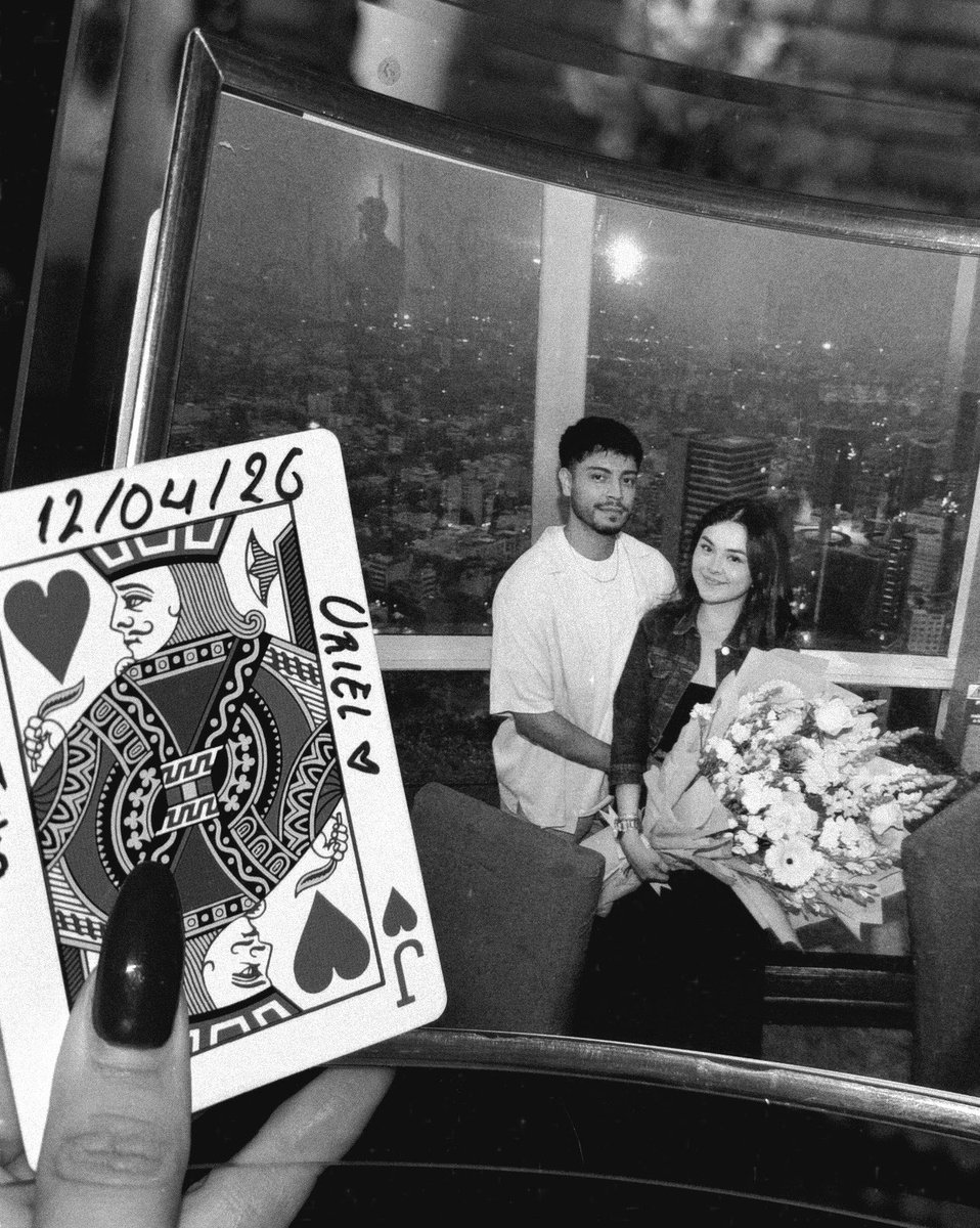 Juliaa 🌺 tweet media