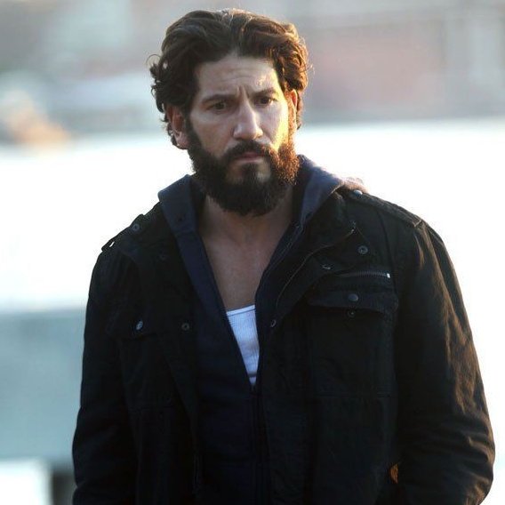 MCUFilmNews's tweet photo. Jon Benthal on Frank Castle: 

“Frank Castle is not your typical hero. He is a family man who lost everything. He’s obsessed with vengeance, no matter the cost. He’s relentless and indomitable.”

(Source: @ComicBook_Movie) https://t.co/CSn9ELfRjX