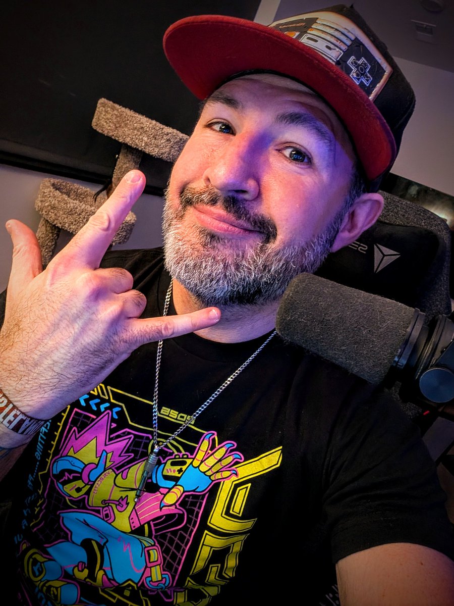 DJRebirth's tweet photo. Oops I found a video game with an octopus and now I have to play it! Live on that one purple app! https://t.co/uZkN2TlZQS
