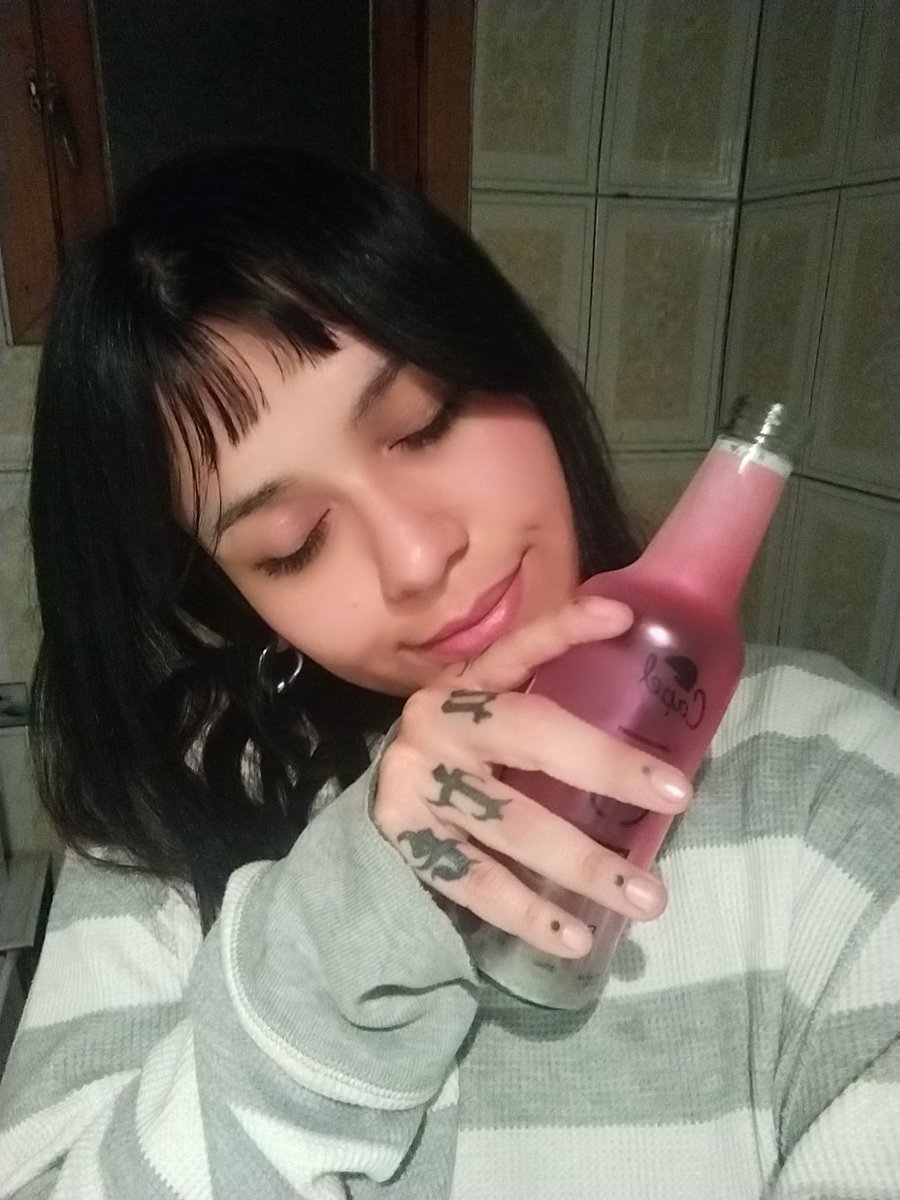 Waifu Kitty tweet media
