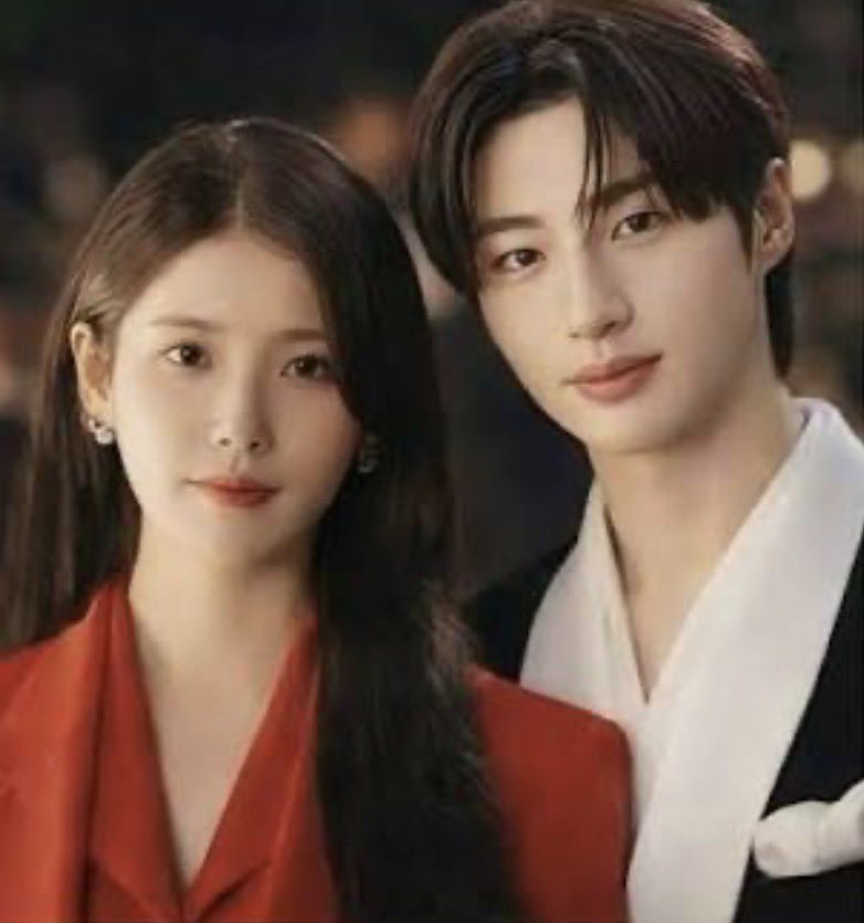 KorealoVe fan account tweet media