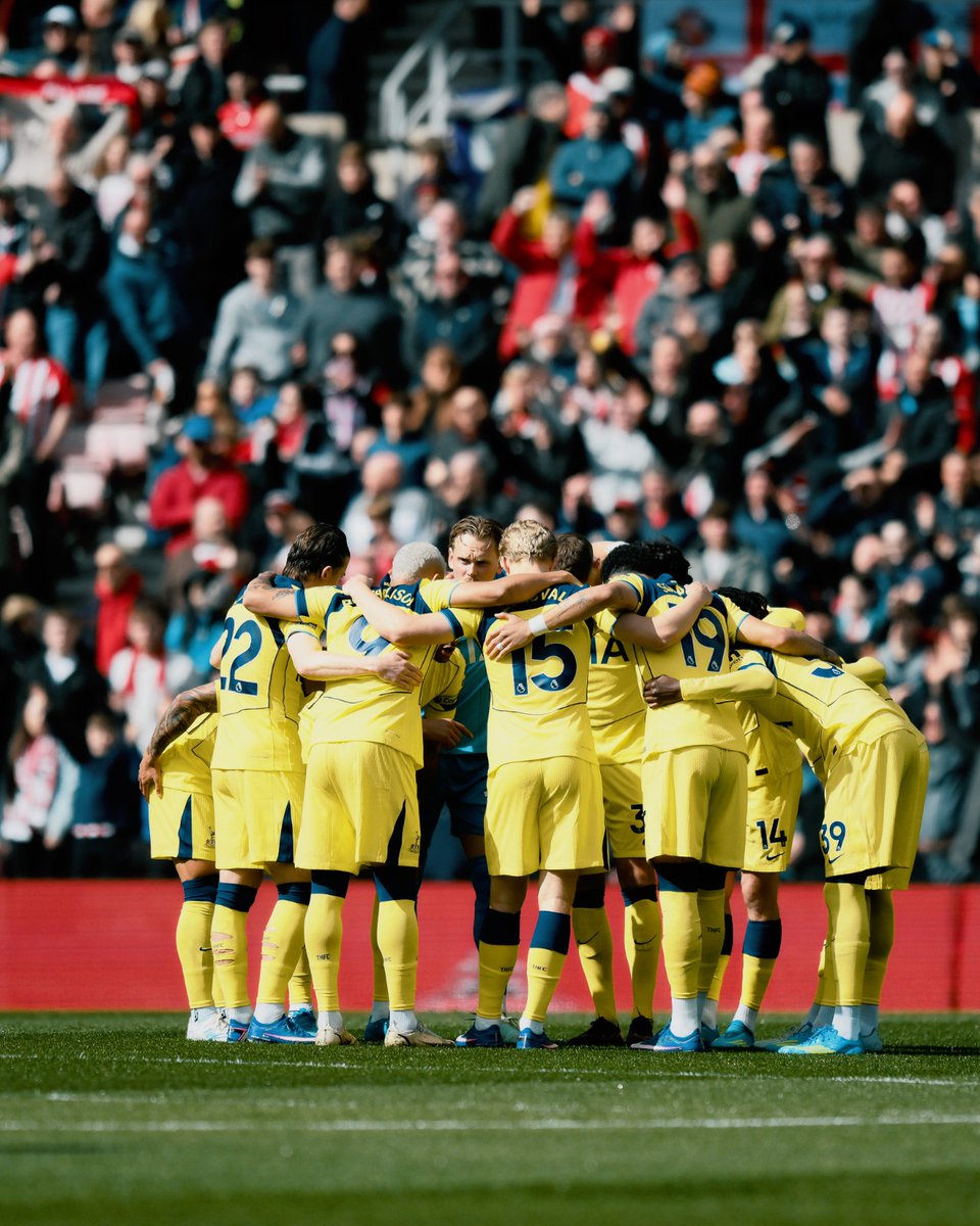 Noite de Copa tweet media