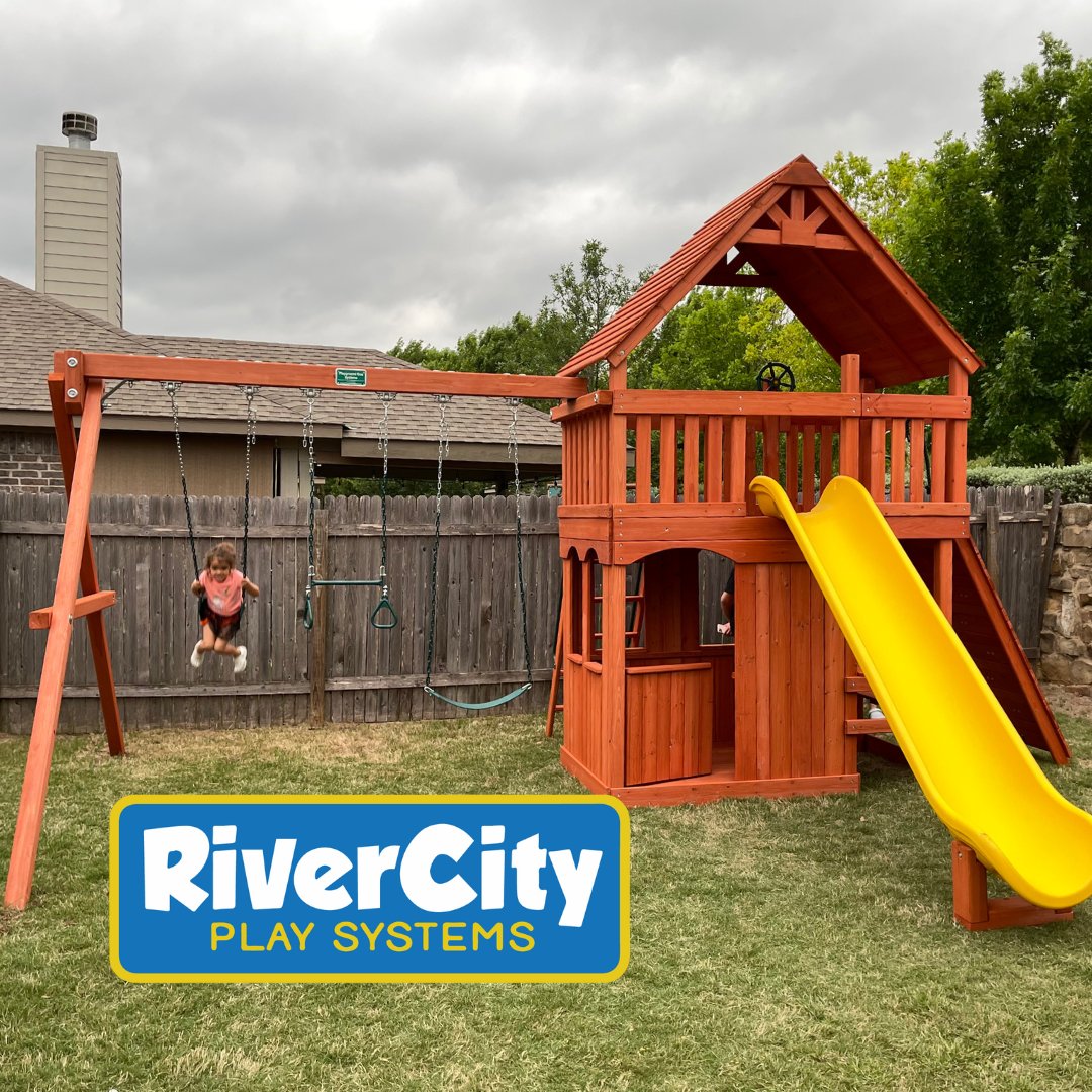 RiverCityPlay's tweet image. 🌟 Transform your backyard into a dream playground! Customize with wood roofs, charming playhouses, XL kits, and more—we’ve got everything in stock and ready to install! 🛠️ Start building your perfect play space today!

#RiverCityPlay #SanAntonio #BackyardFun #Playtime