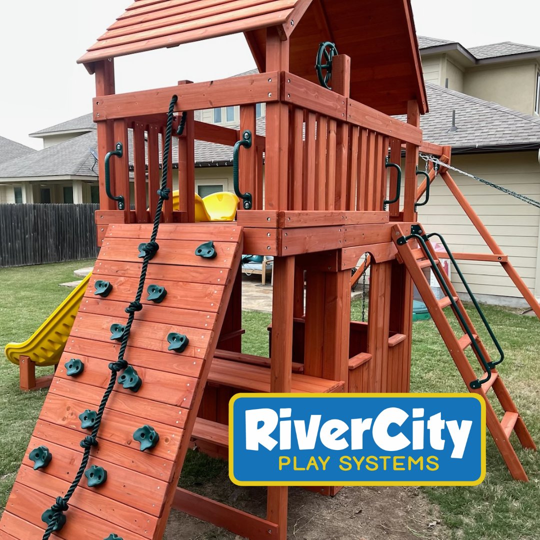 RiverCityPlay's tweet image. 🌟 Transform your backyard into a dream playground! Customize with wood roofs, charming playhouses, XL kits, and more—we’ve got everything in stock and ready to install! 🛠️ Start building your perfect play space today!

#RiverCityPlay #SanAntonio #BackyardFun #Playtime