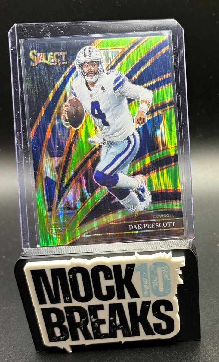 chef_travi's tweet image. Incoming from @Mock10Breaks 

Enjoy that Dak @WillFF_ 

Dart if all looks good when I see it in person it will be sent out with my next PSA sub this month 

If your not already apart of this group hit me up! Great convos,Great people, great product,etc. 
#thehobby 
#sportscards