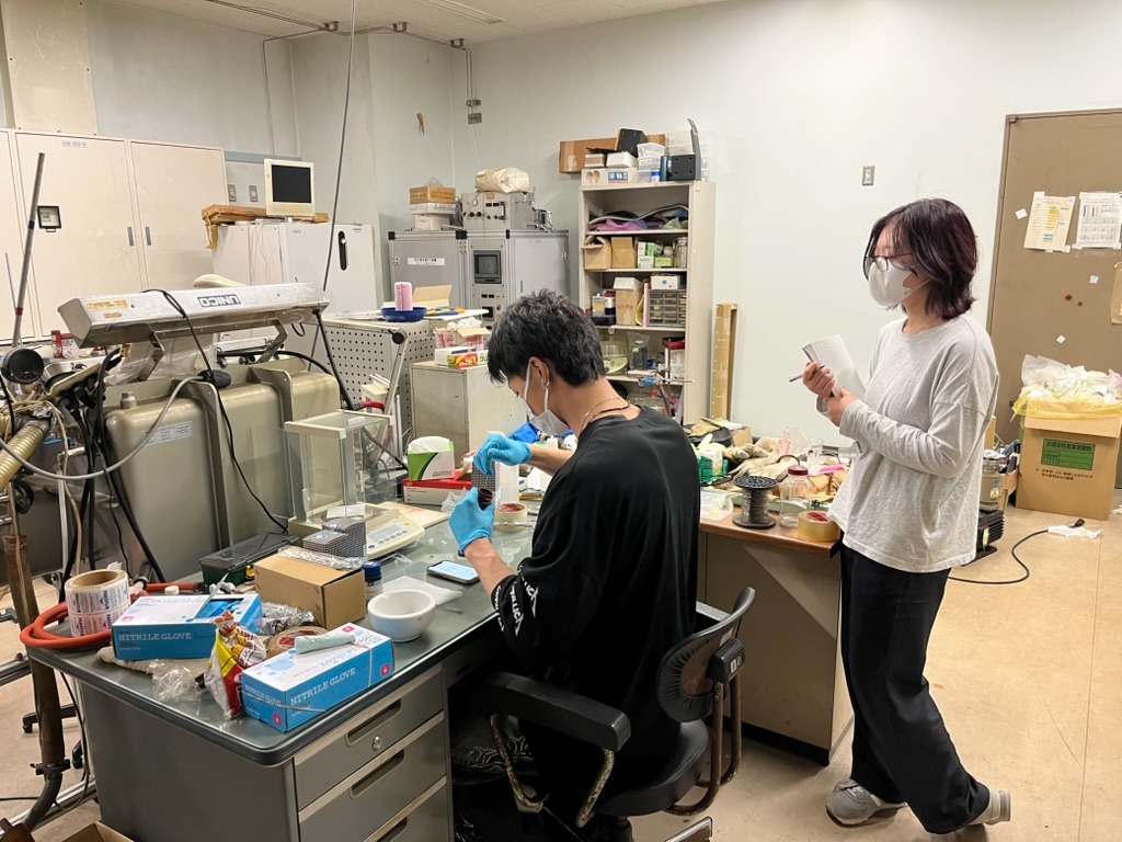 素粒子物性研究室(Φ研) tweet media