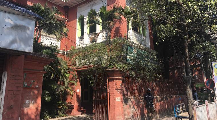 KrAwanish's tweet image. शर्म नहीं बंगाल की बेचारगी पर तरस खाइएगा : जिस सोहरावर्दी ने बंगाल को काटा और बांटा, जिसने कत्लेआम कराया : कोलकाता उसके नाम पर आज भी सोहरावर्दी एवेन्यू रखता है! 
#kolkata #westbengal