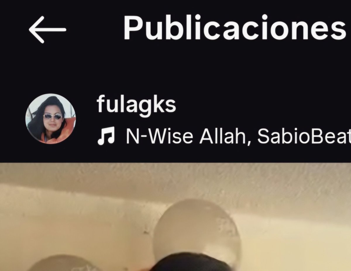 fulagks's tweet photo. Hay algo de poético en que haya publicado algo en IG sobre mi mamá, cosa que nunca hago, y por alguna razón inexplicable mi foto de perfil le haya hecho zoom a mi mamá. No lo entiendo, pero que hermosa coincidencia https://t.co/LcqoVcySG2
