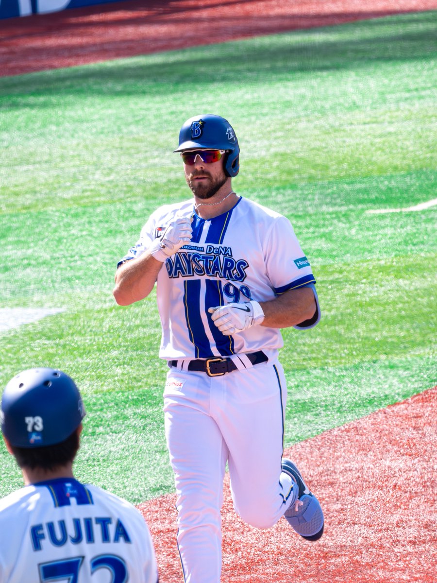 チャイミルクティー tweet media