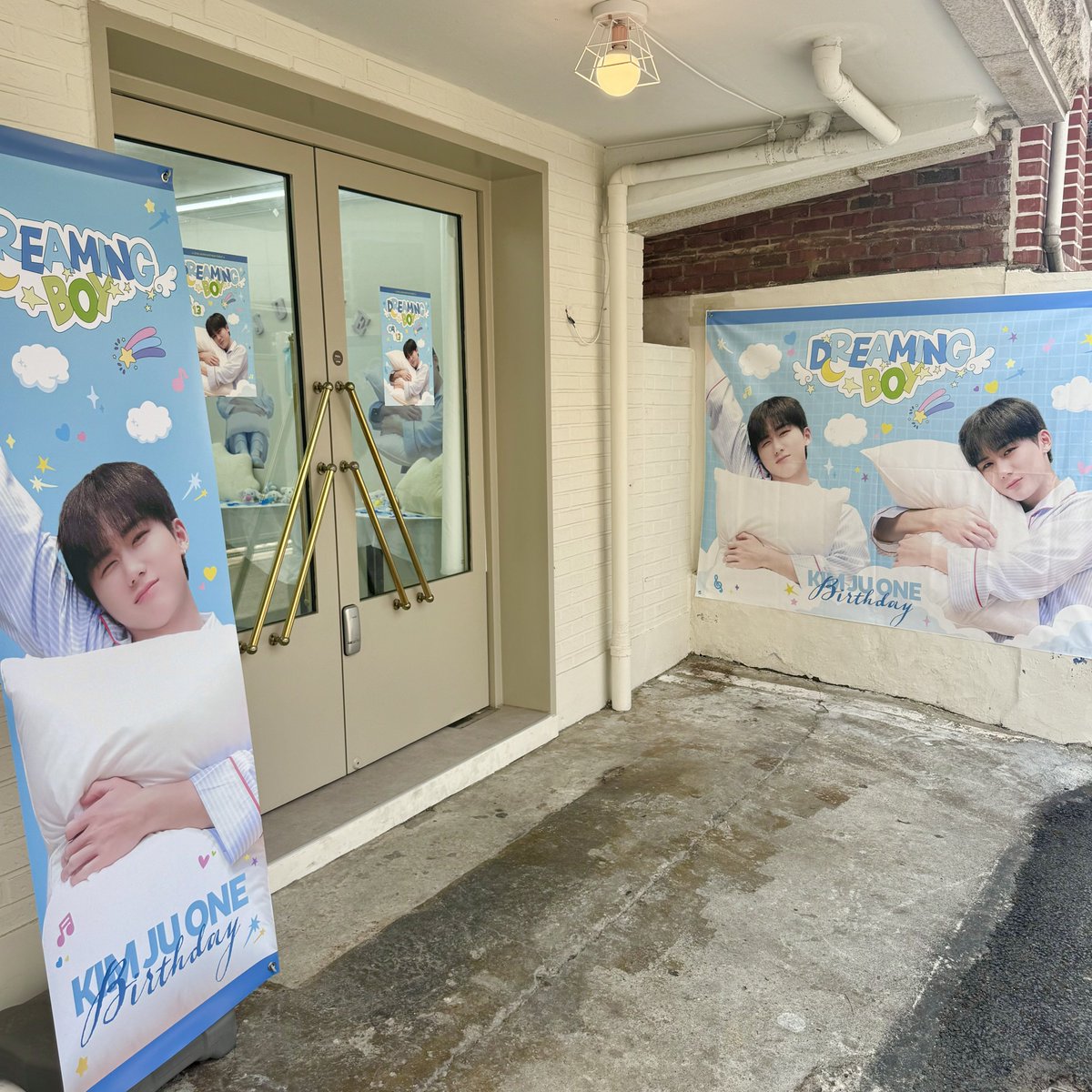 𝐃𝐫𝐞𝐚𝐦𝐢𝐧𝐠 𝐁𝐨𝐲 tweet media