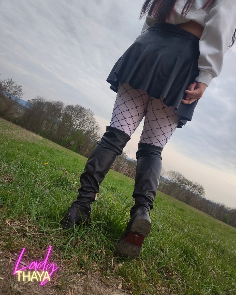 Lady Thaya tweet media