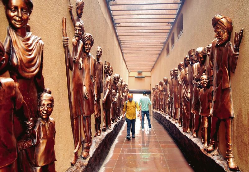 Tiri Bhinnat tweet media