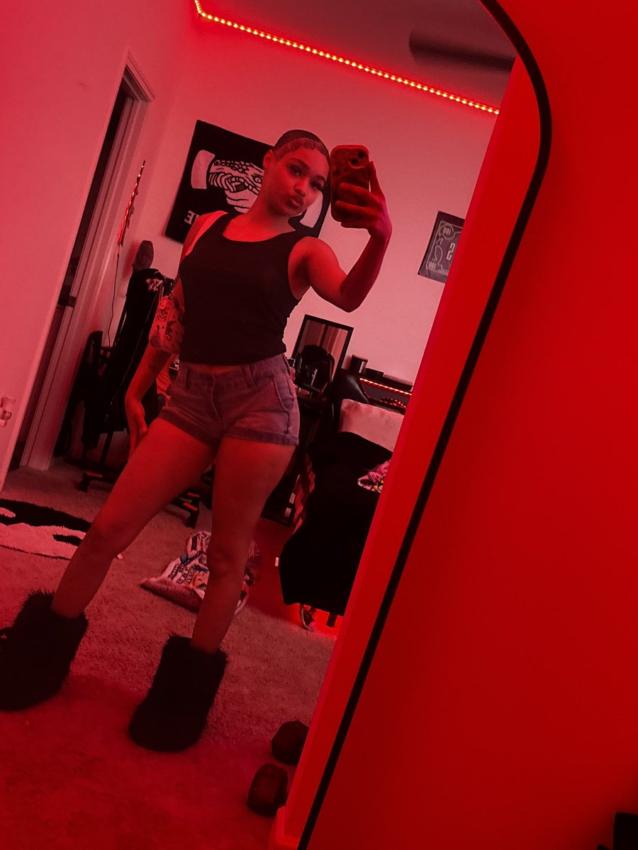 Trin Trin tweet media