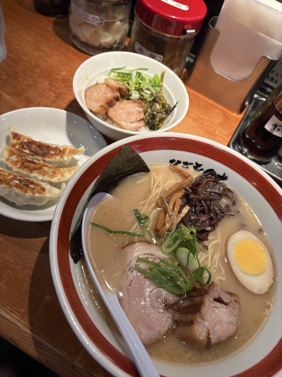 熊本ラーメン ひごもんず 西荻窪店
ランチセットA