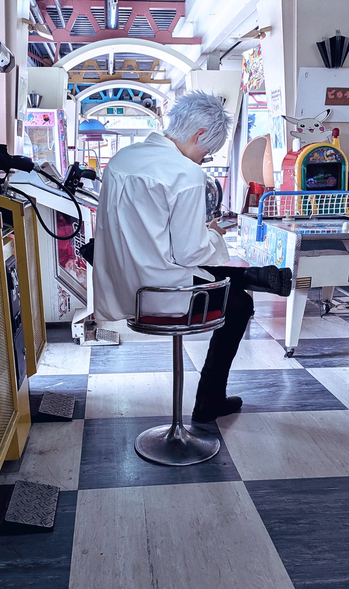 ちょこびす▶︎白黒ホリスタジオ作成中 tweet media