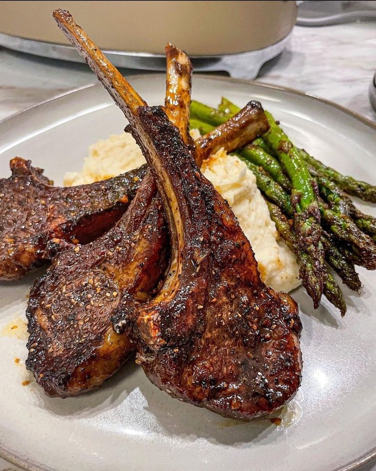 𓏲𝄢 tweet media