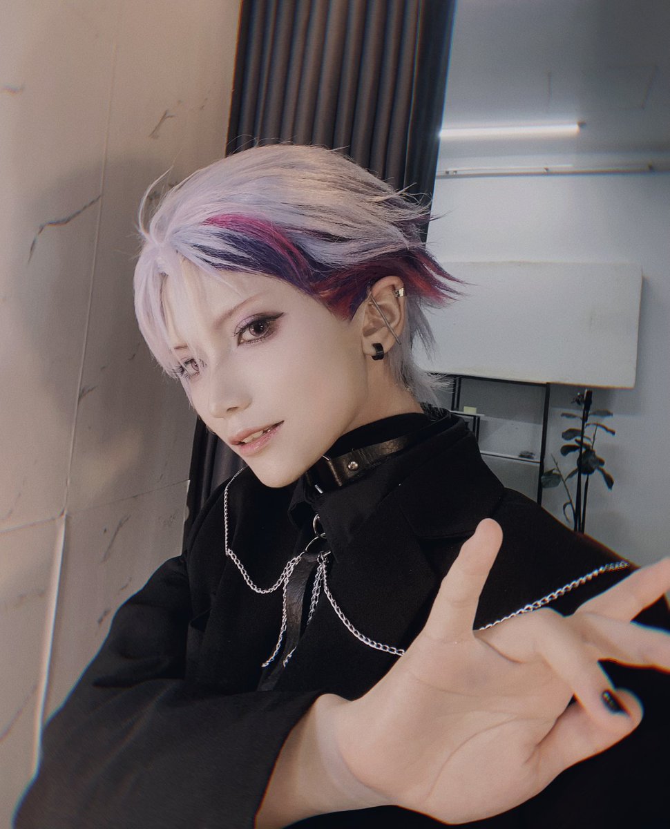MM0501002's tweet photo. Cos 🥂✨ https://t.co/Tz4wGMLYwe