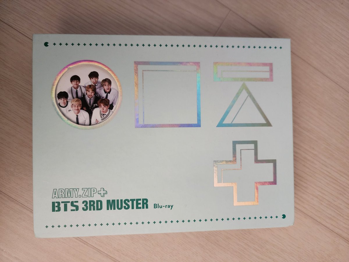 foxstar613's tweet photo. 방탄 3기 머스터 블루레이 blu ray
3.0
포카없음 하자없음
방탄소년단 알엠 진 슈가 제이홉 지민 뷔 정국
rm Jin Suga J-hope Jimin v jungkook
https://t.co/H1SD3RFqGs https://t.co/qFMaNzeQkH