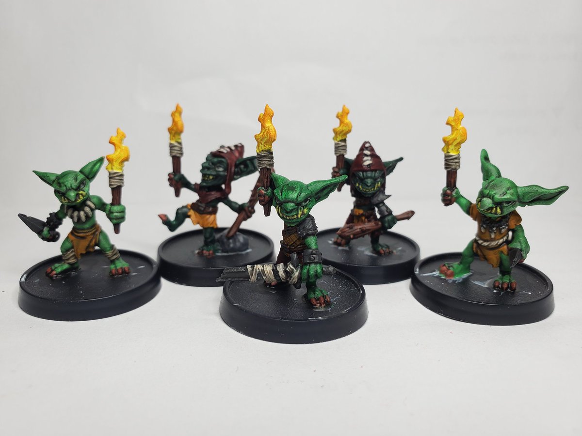CatHultberg's tweet image. Finished the eyes and inking for the @MoonlightMinis goblins. I am loving how they are turning out! Probably going to take a breather before finishing the highlights and basing but I am really happy with the work so far is turning out. #miniatures #miniaturegaming #workinprogress