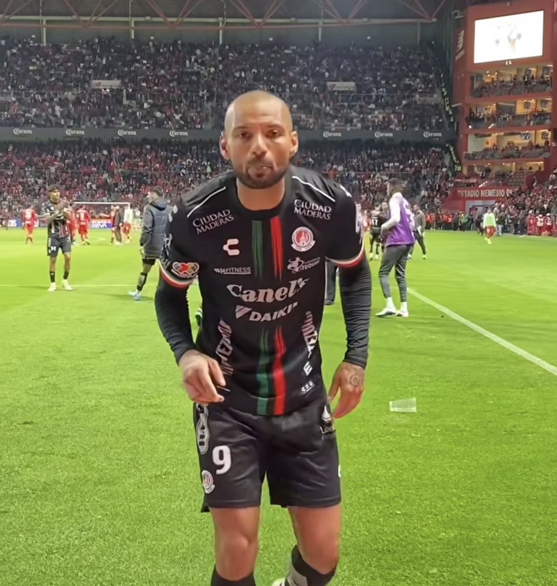 Rodrigo Mtz Hecker tweet media