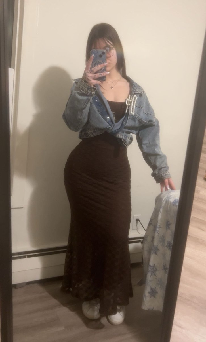 valk ཐི♡ཋྀ tweet media