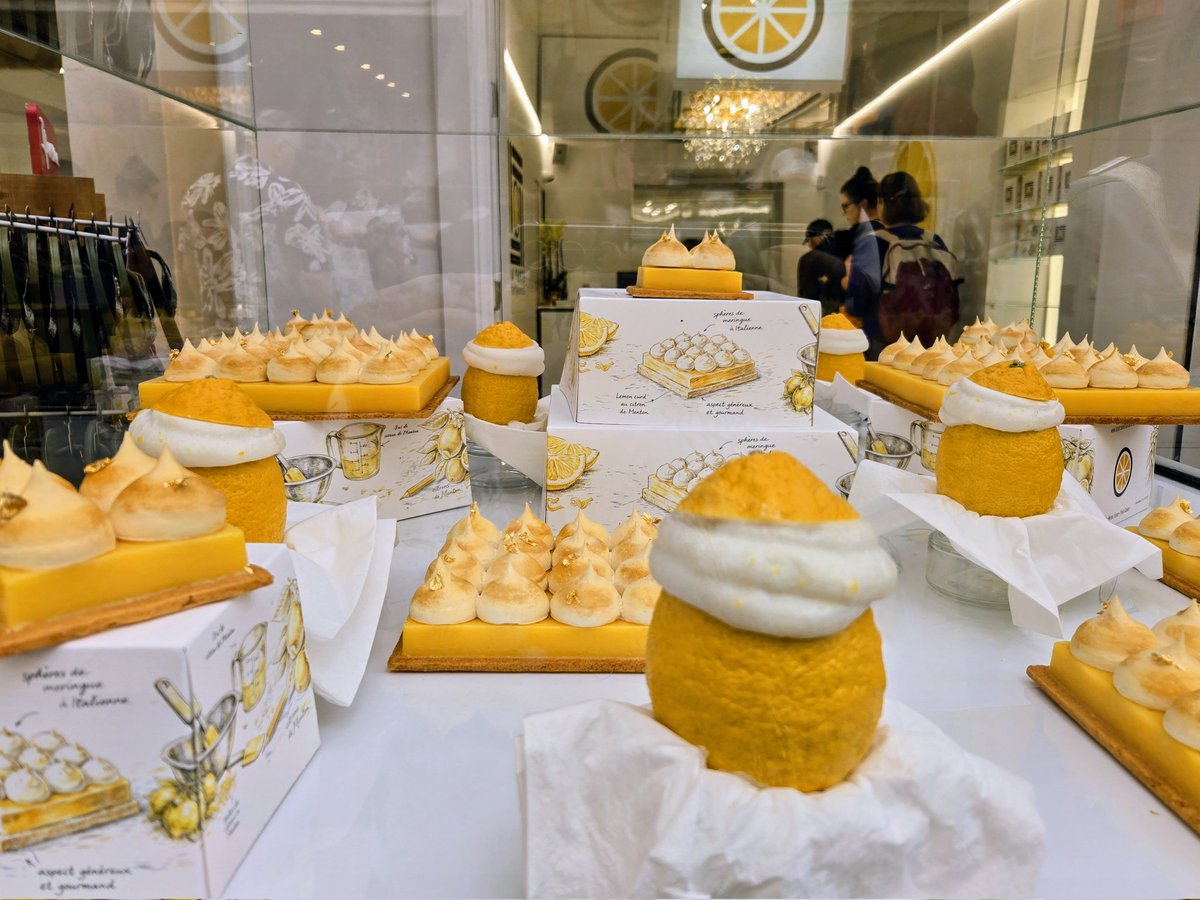 MichelleMoggio's tweet image. #Menton is a #lemon lover's paradise, proudly serving an incredible citrus tart #France #TheParisEffect #travel #FrenchRiviera #delicious