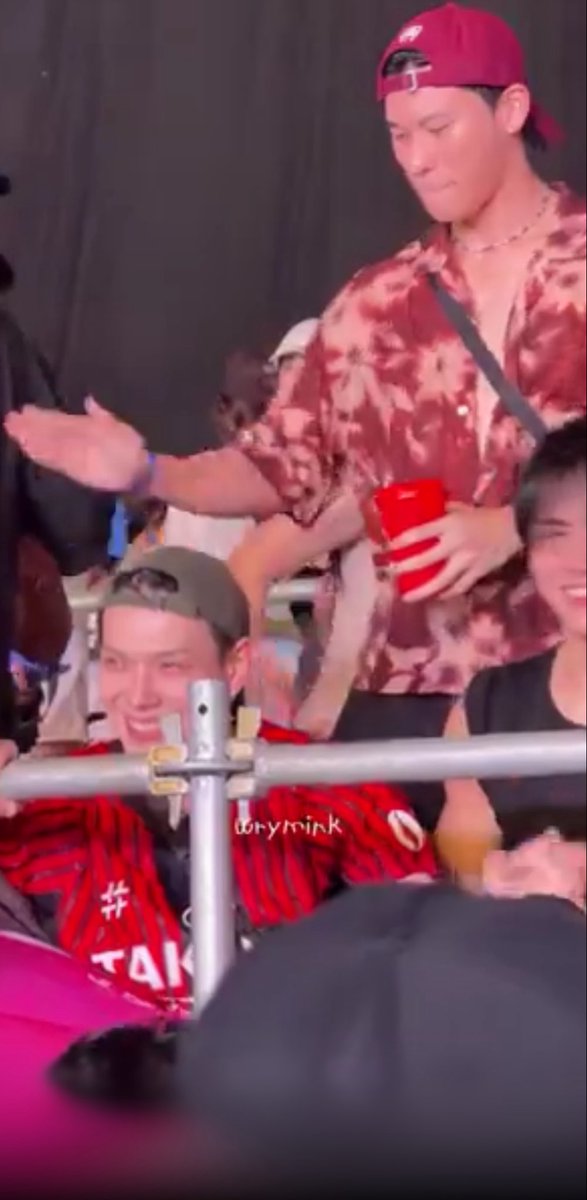 ศิริน ♡ tweet media