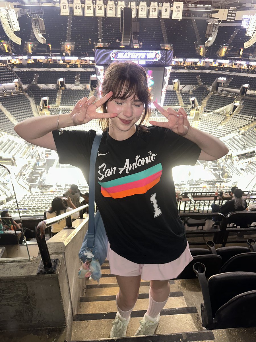 paige ౨ৎ🦧 tweet media