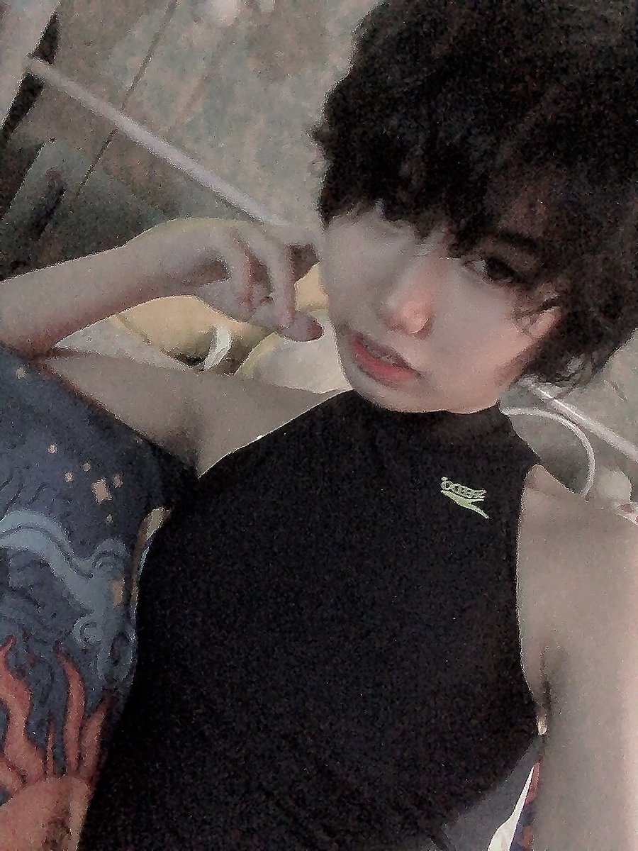 kaeyurii ケイユリ tweet media