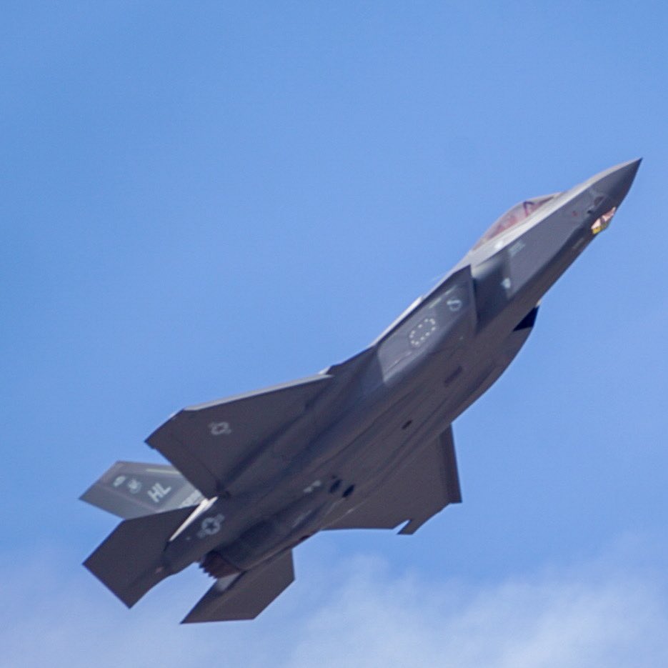 Caraya79's tweet image. Fidae 2026
📸 @ph.dinsky

#ph.dinsky #fidae #f35Team #f35 #fach #f16 #LockheedMartin #Lockheed #chile 🇨🇱