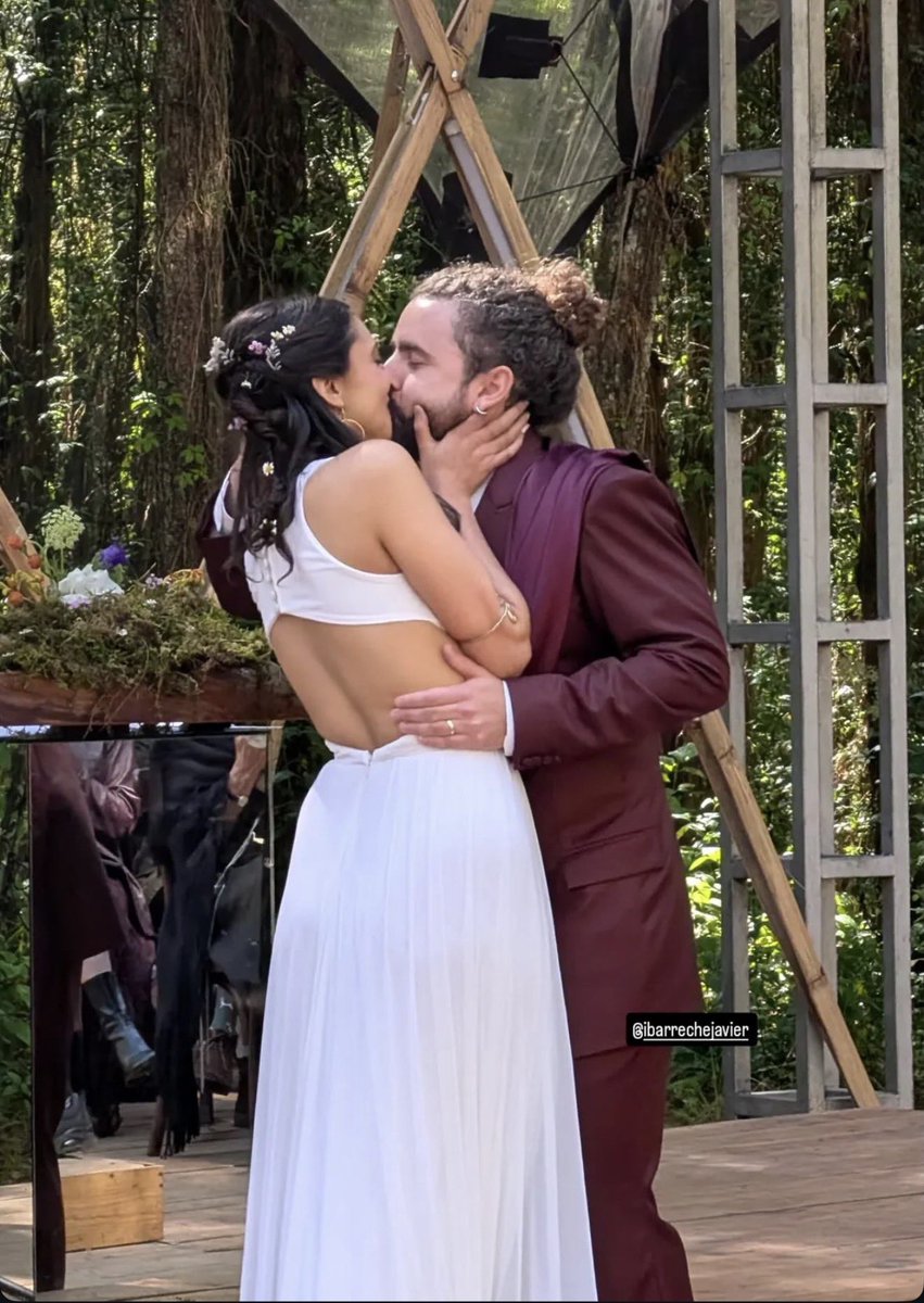 Vaya Vaya tweet media