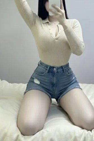 일탈 강사 (반복된 일상에 지친 유부녀 ) tweet media