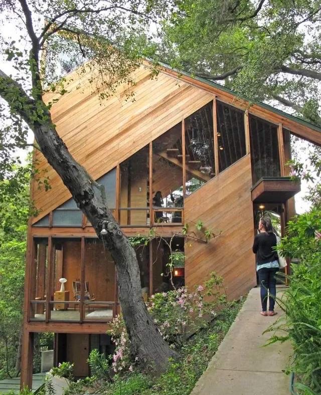 interiorsuckerr's tweet image. Walstrom House by John Lautner, Santa Monica, 1969