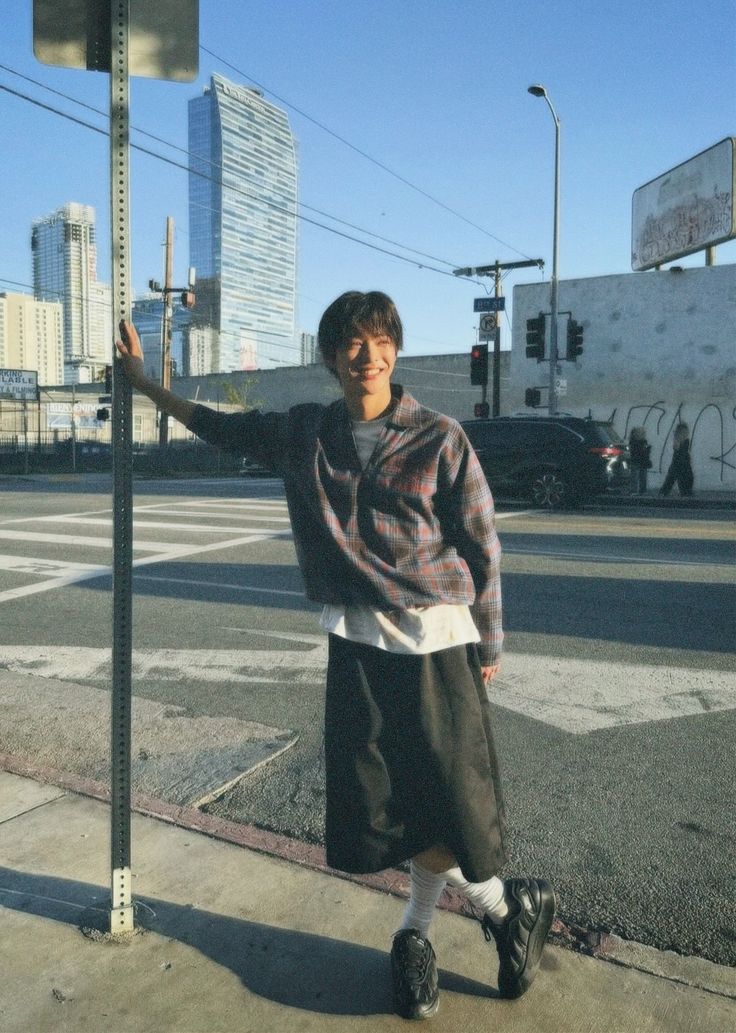 Bondiola va a ver a bts el 21, 23 y 24 tweet media