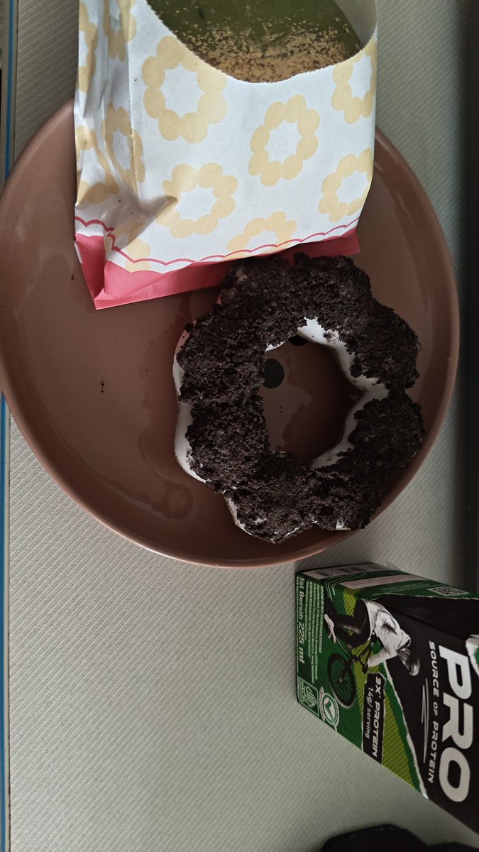 superd0g1's tweet photo. @HonkaiImpact3rd Donut https://t.co/BewHCnhsCQ
