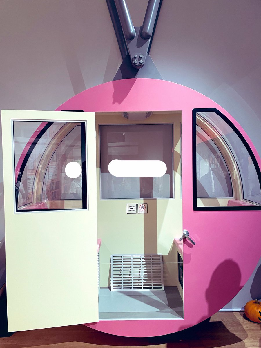 キャラでは赤井家、お母様お父様たち、長野、新蘭が特に好きだけど、最近の映画でお気に入りなのはゼロ執と100万ドルなんだよは〜。緋色は赤井家周辺の動きとストーリーは好みな一方コナンくん蘭ちゃん哀ちゃんまわりの描写に違和感がある。コナン映画って人それぞれ好み分かれるのがまたおもしろい。