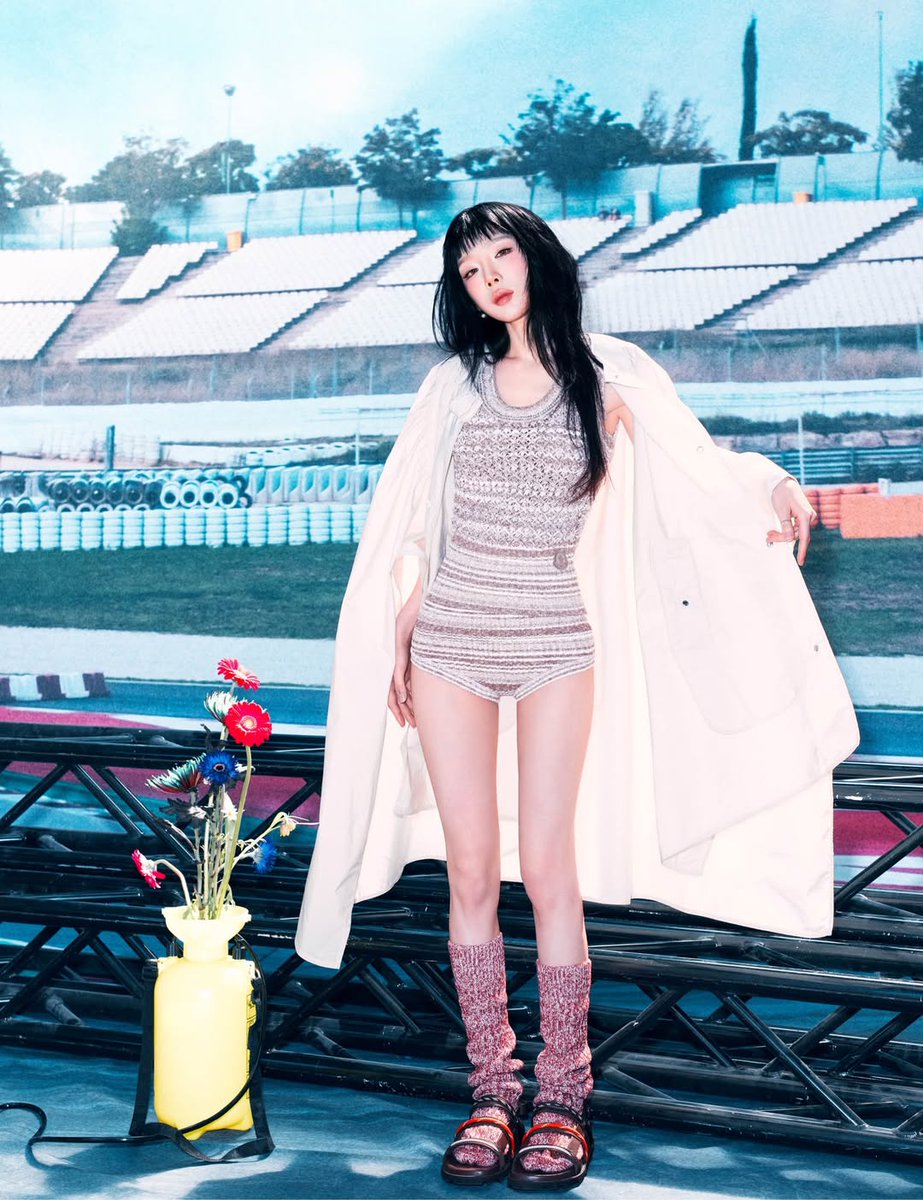 2604 DAZED            
포토그래퍼 최문혁 (Choi Moon Hyuk) [PROD]   #agencyprod #photographer #fashion #advertising #editorial #magazine #advertorial #에이전시프로드 #광고 #패션 #뷰티 #잡지 #화보 #dazed #데이즈드 #태연