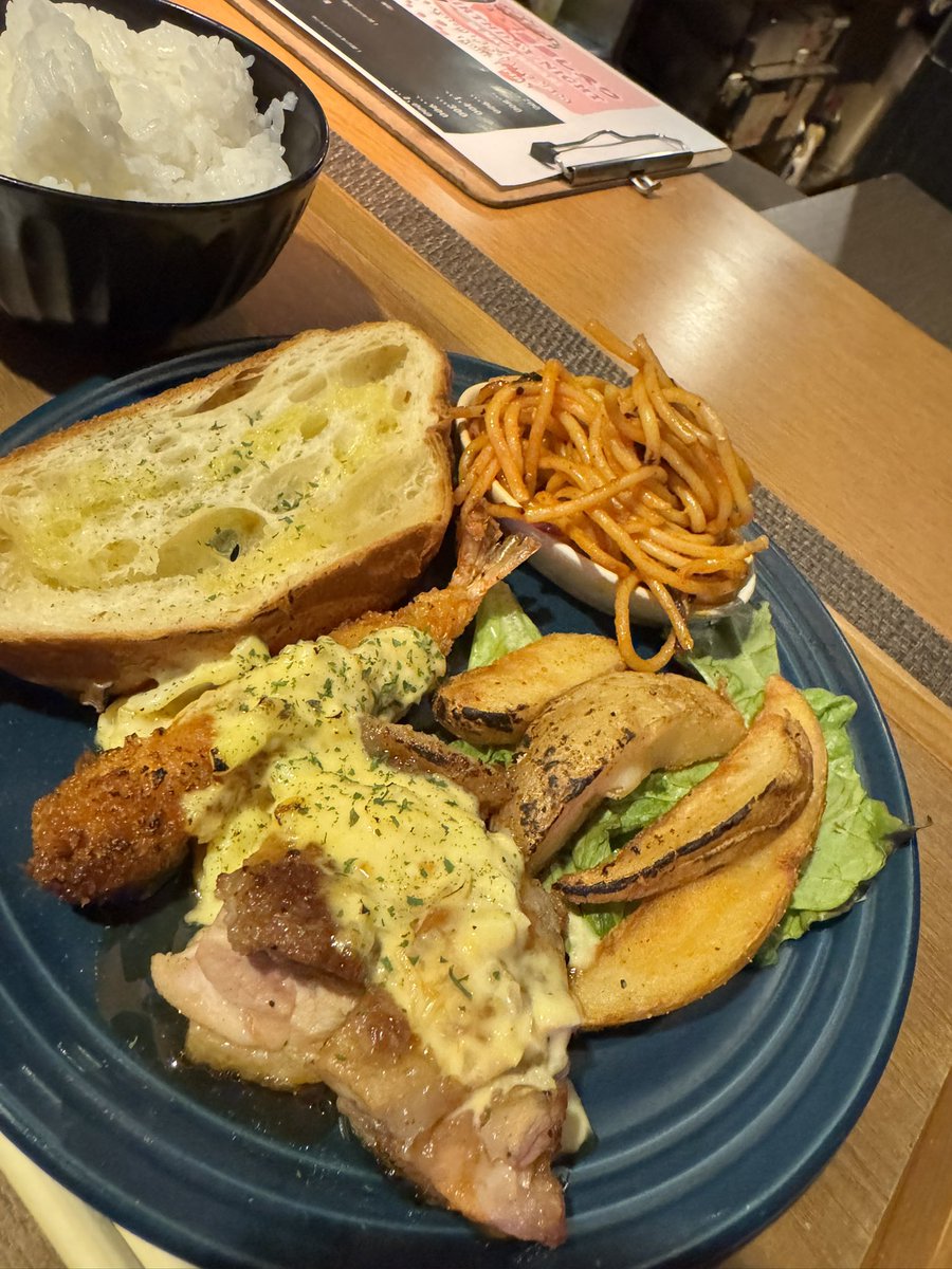 ふーじー tweet media