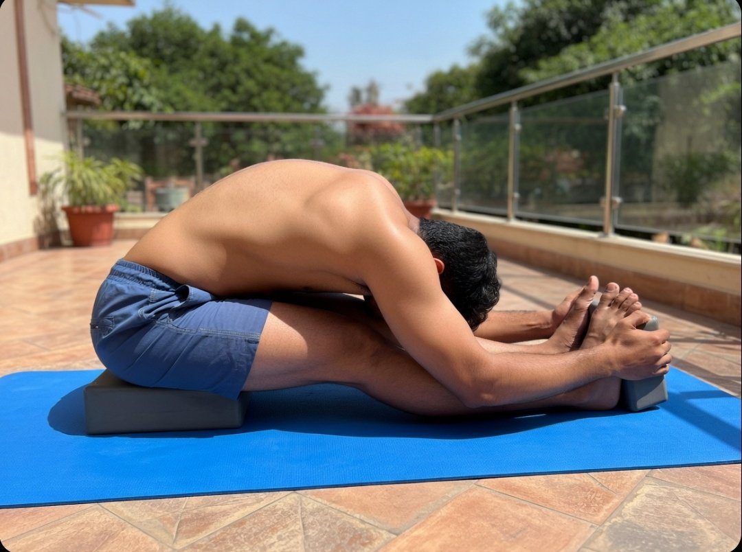 travellwithamit's tweet image. Good Morning Everyone ☀️ 
Quality is not an act, it is a habit.👍

With the new day comes new strength and new thoughts.🤘
#monday
#motivation