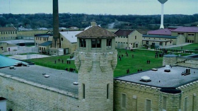 سلطان tweet media