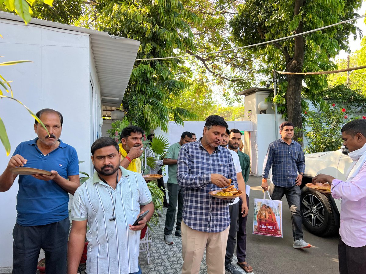 Brajesh Pathak tweet media