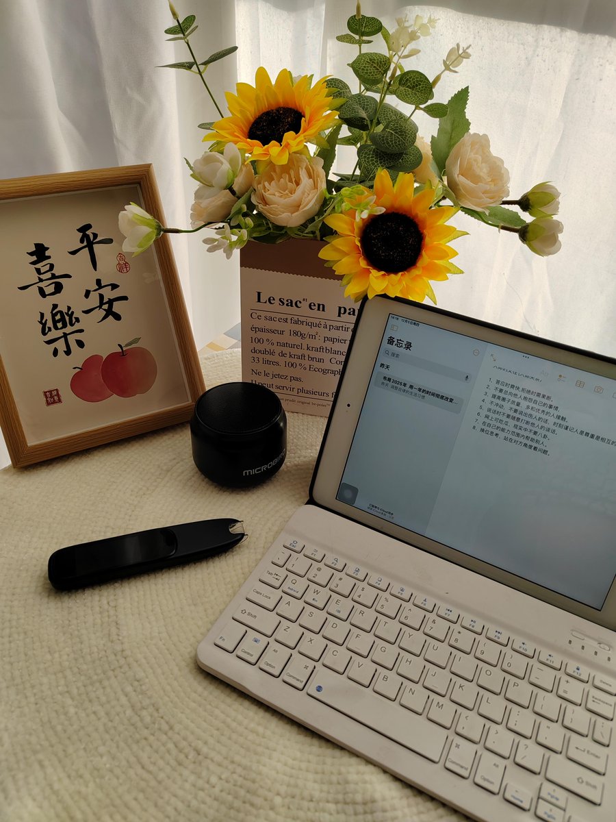 Lisa Hartzler tweet media