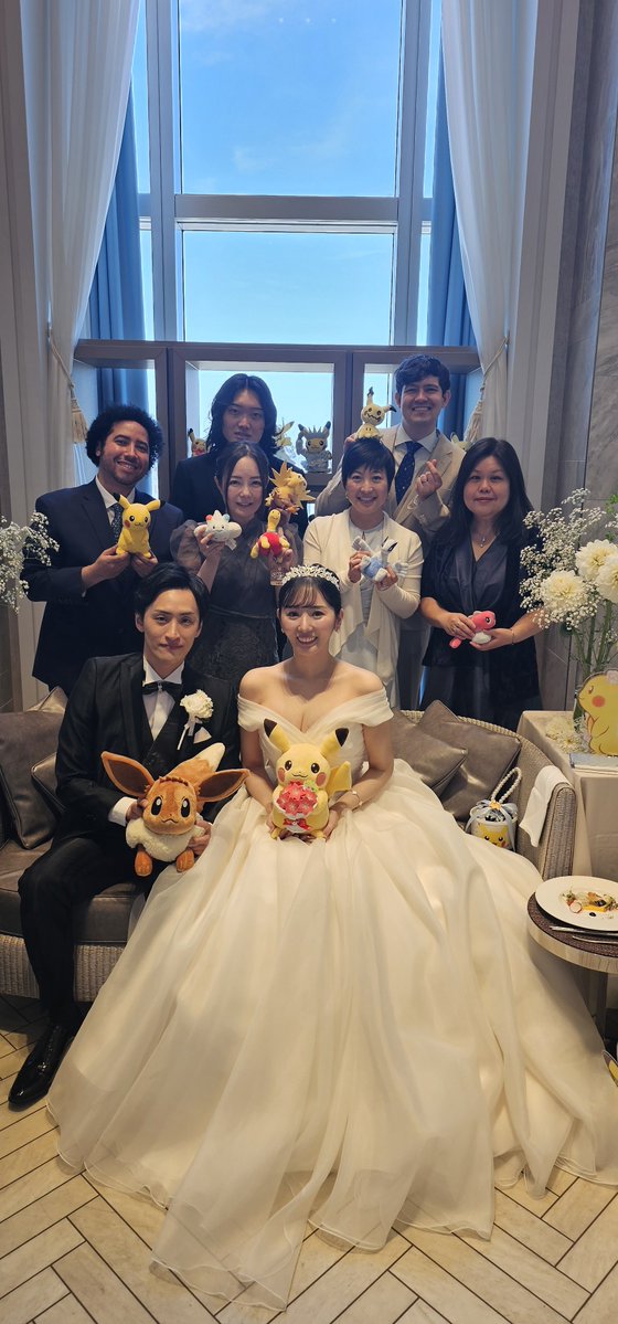 Lebro_22's tweet image. Such an amazing wedding 💒 

エヴァンスさん、リンさん、お招きいただき本当にありがとうございました！

#pokemon #friends #wedding #pikachuwedding