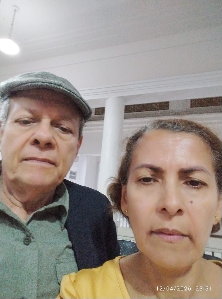 ATENCIÓN | ULTIMA HORA | Culmina la audiencia del caso de <a href="/edwinsambranov/">Edwin Sambrano Vidal</a>, defensor de DDHH y miembro de la <a href="/ASDVenezuela/">Alianza Por la Soberanía y la Democracia</a>. Le dieron libertad con medidas cautelares: prohibición de salida del país y presentación en tribunales. 

Basta de criminalizar y amedrentar a los defensores