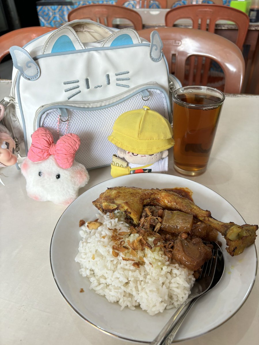 𝐩𝐫𝐞𝐭𝐭𝐲𝄞⨾𓍢ִ໋ tweet media